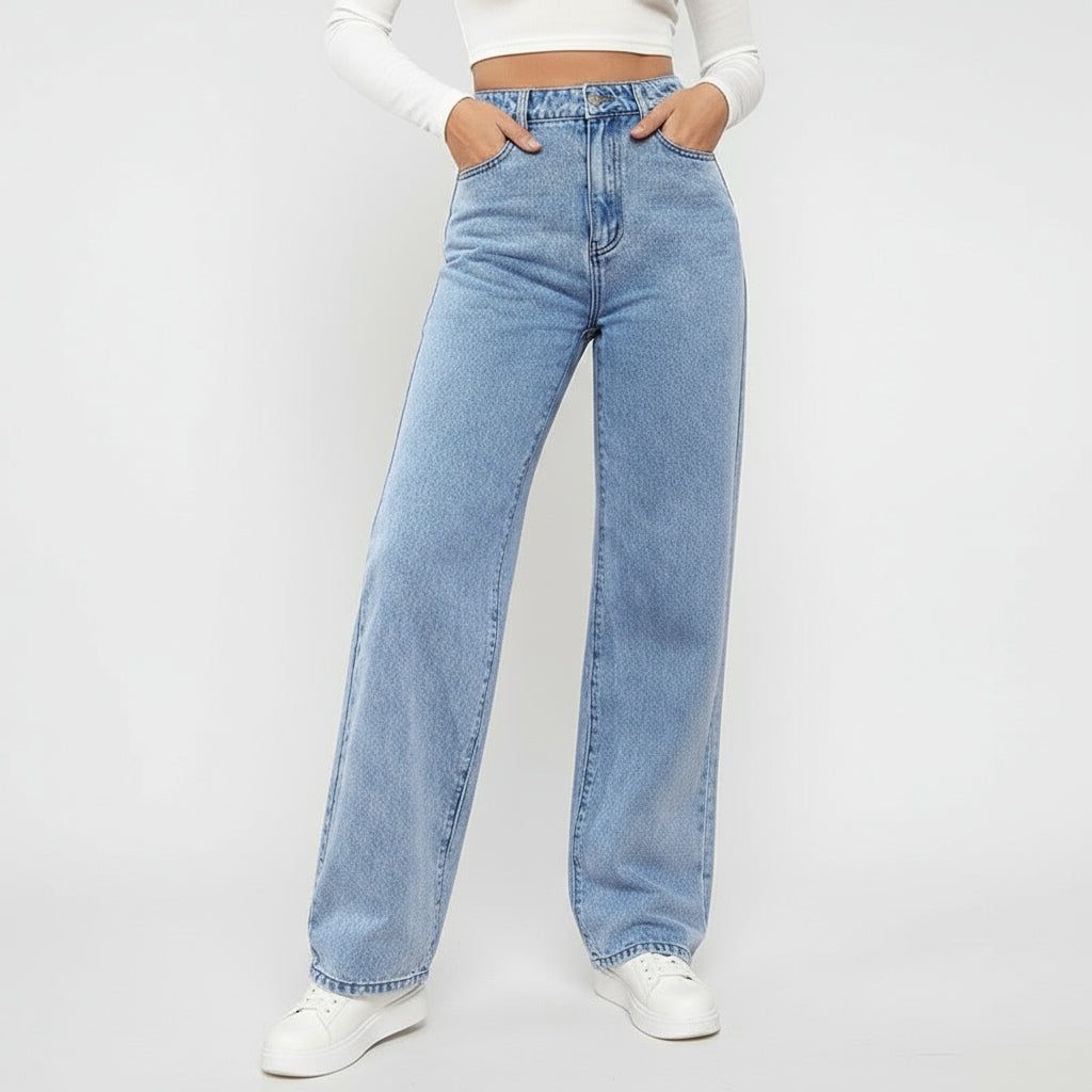The Arlisse Jeans