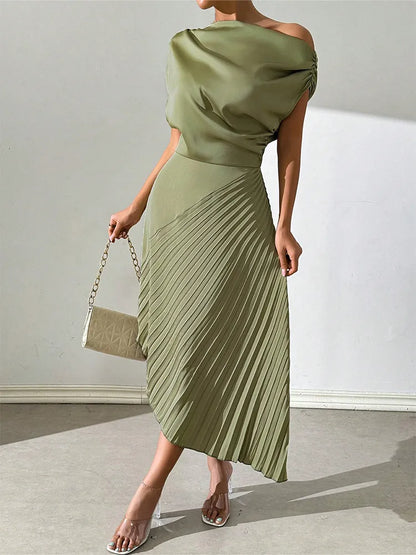 Asymmetrical Design Pleat Dress