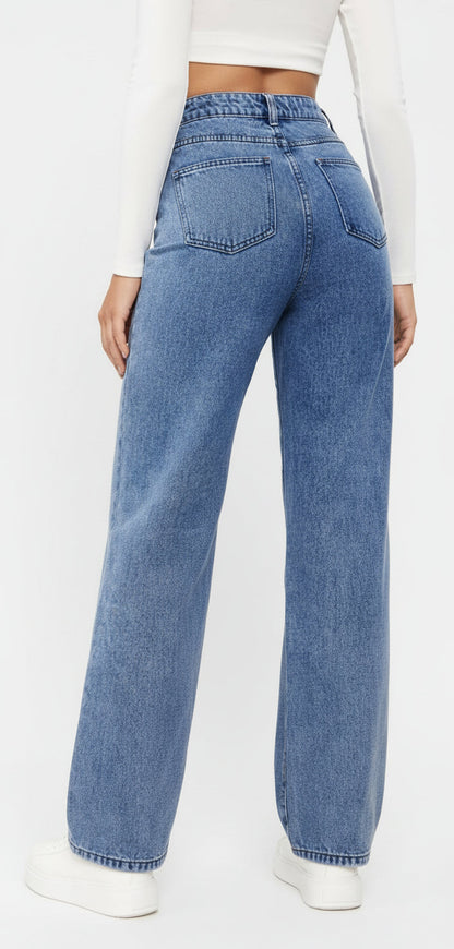 The Arlisse Jeans