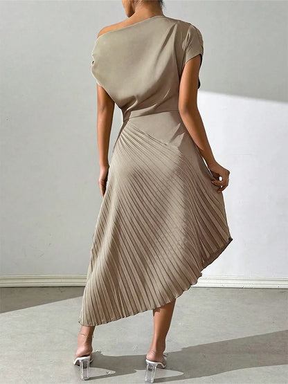 Asymmetrical Design Pleat Dress