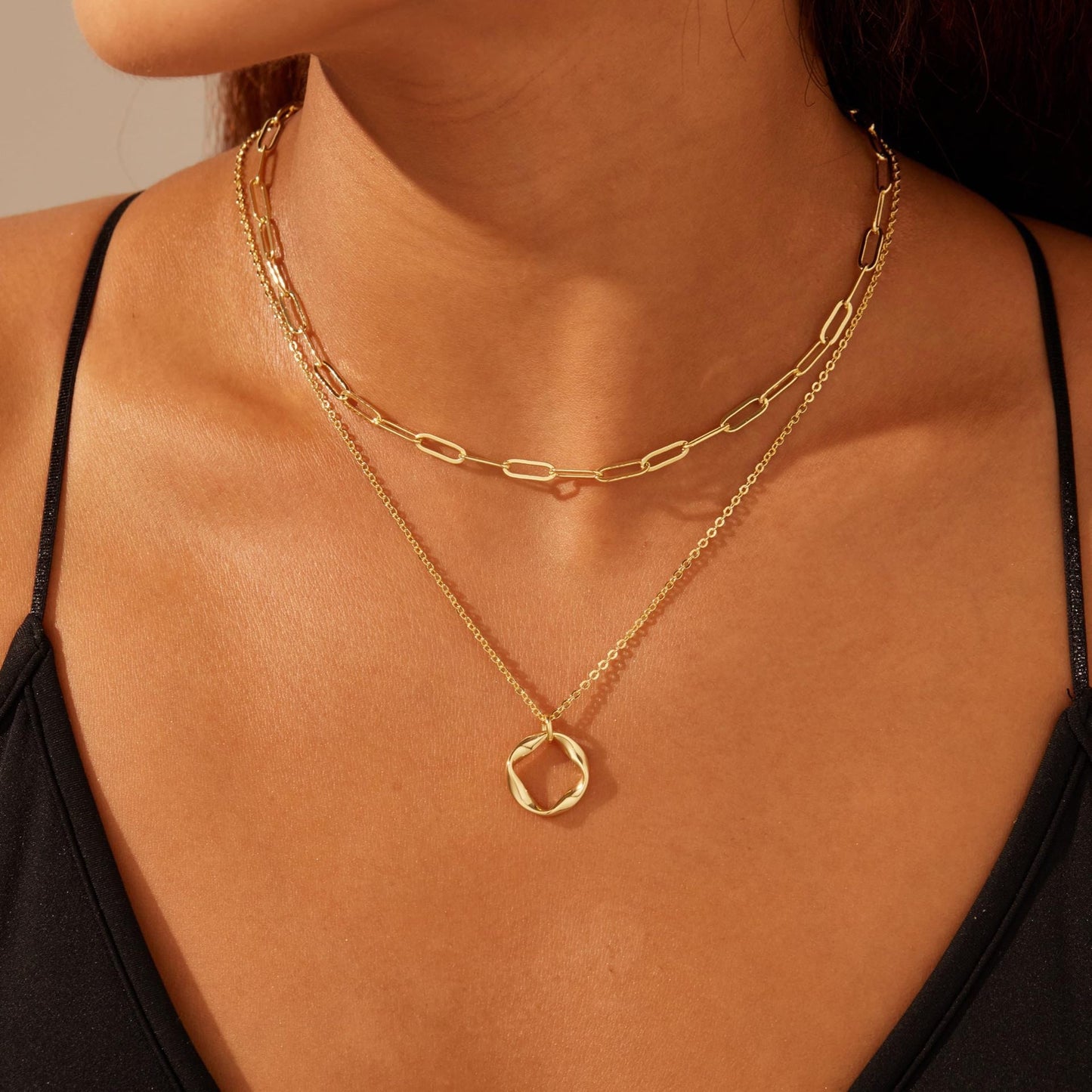 Irregular Ring Loop necklace