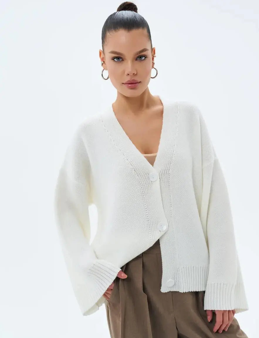 The Ameline Cardigan