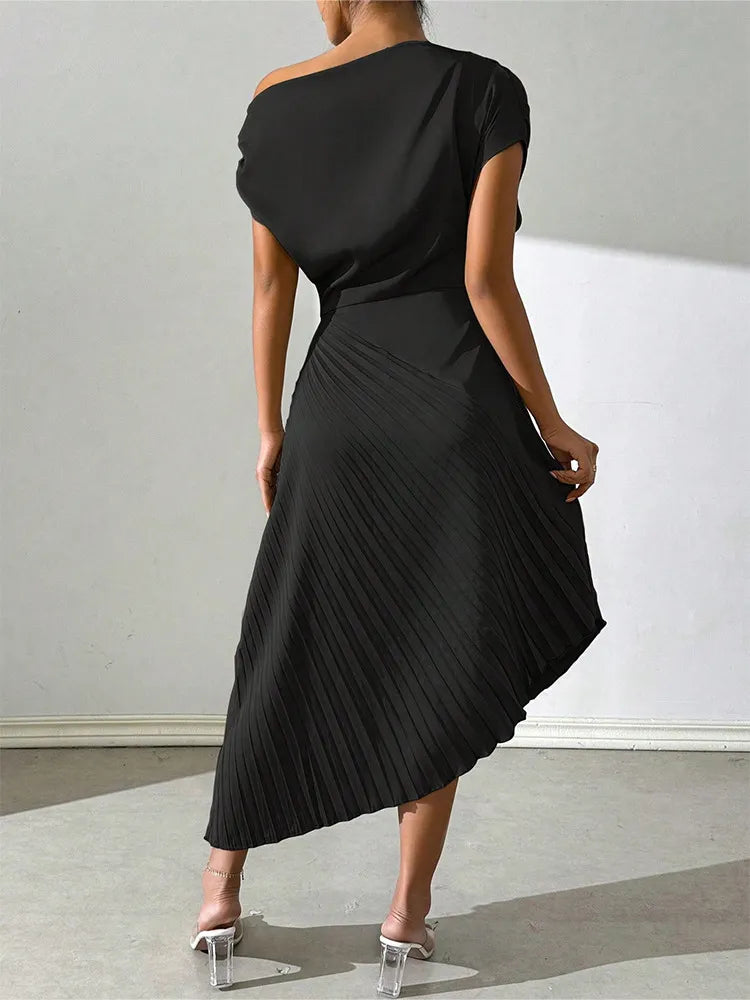 Asymmetrical Design Pleat Dress