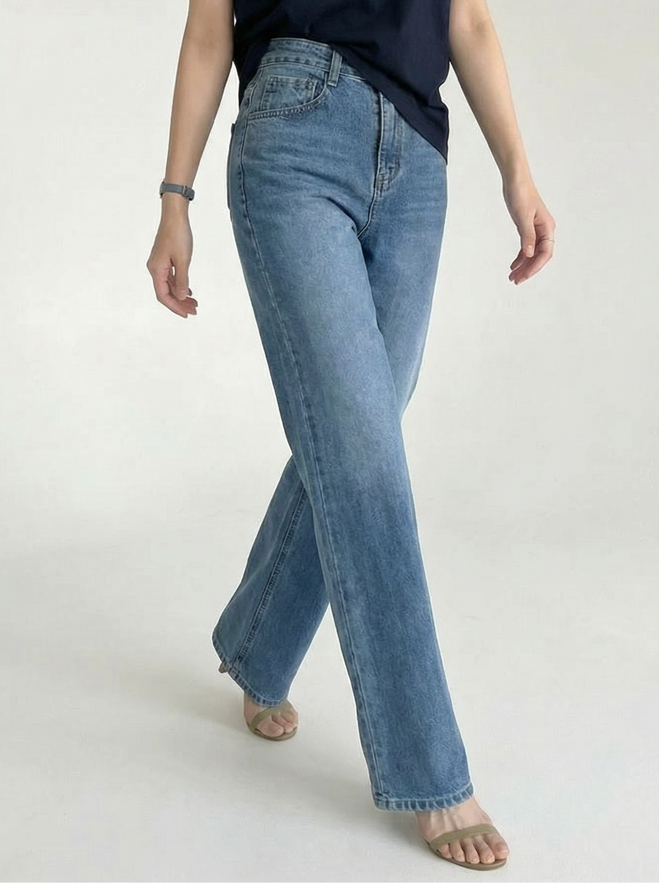 Sloane Straight Leg Jeans