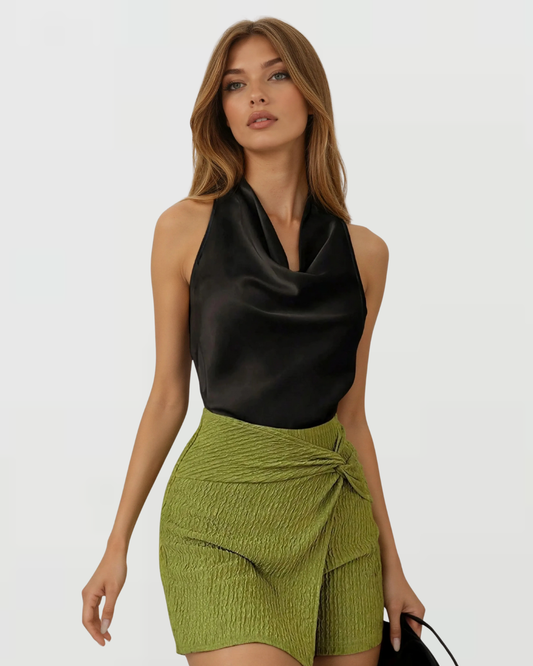 The Leo Cowl