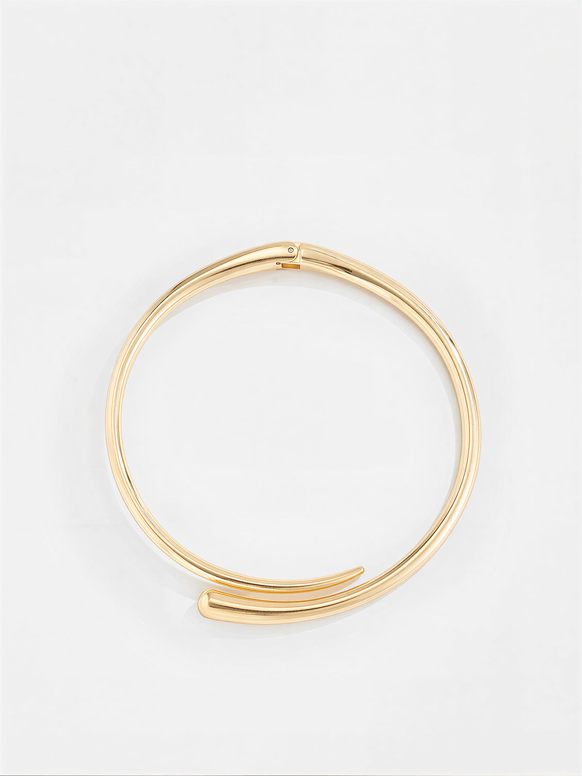 Amoura | Women's Curved Collar Tapered Drop Ends Open Cuff Necklace