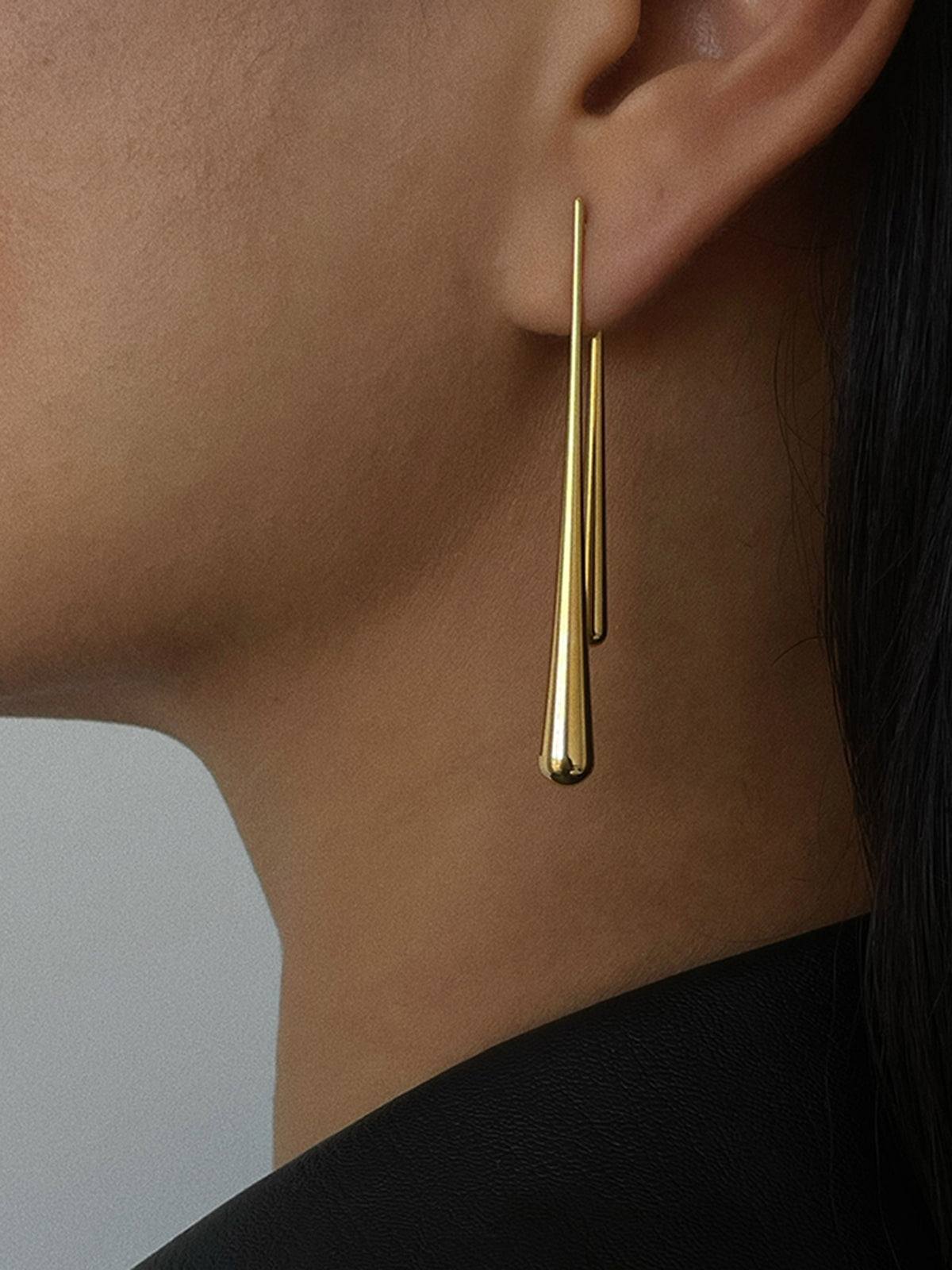 Austina | Women's Long Teardrop Dangle Tapered Shape Earrings