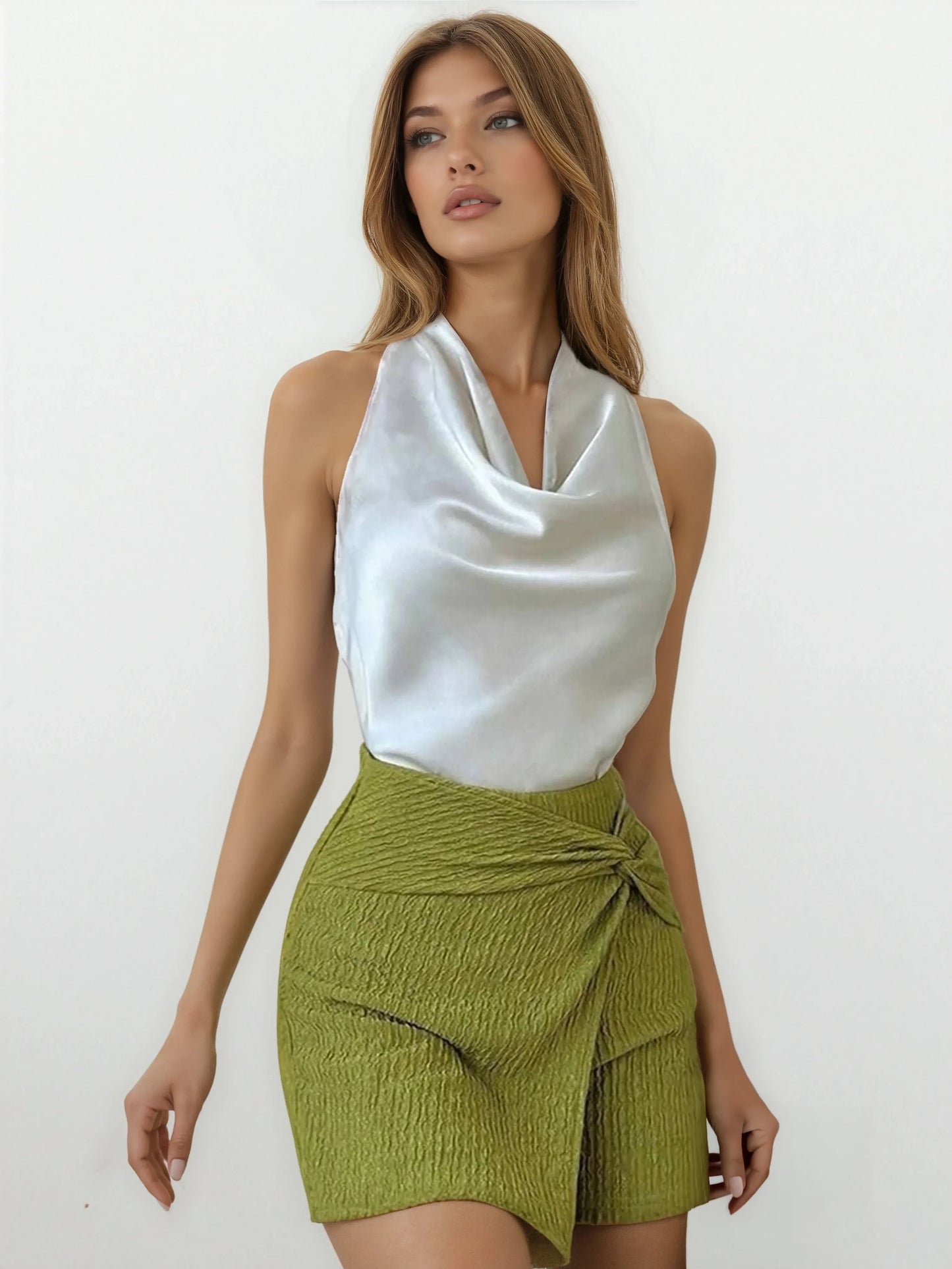 The Leo Cowl