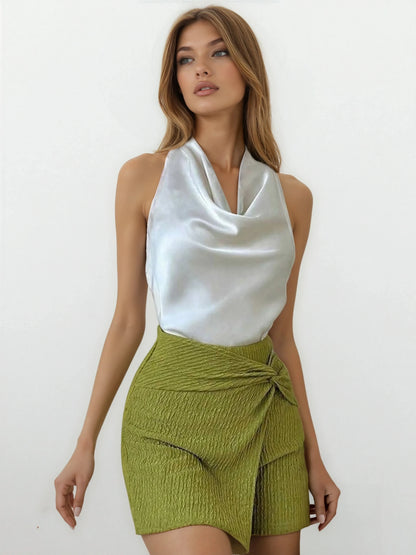 The Leo Cowl