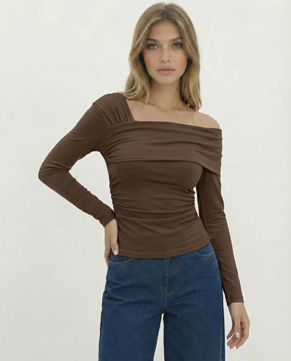 Elowyn Sleek Shoulder Top